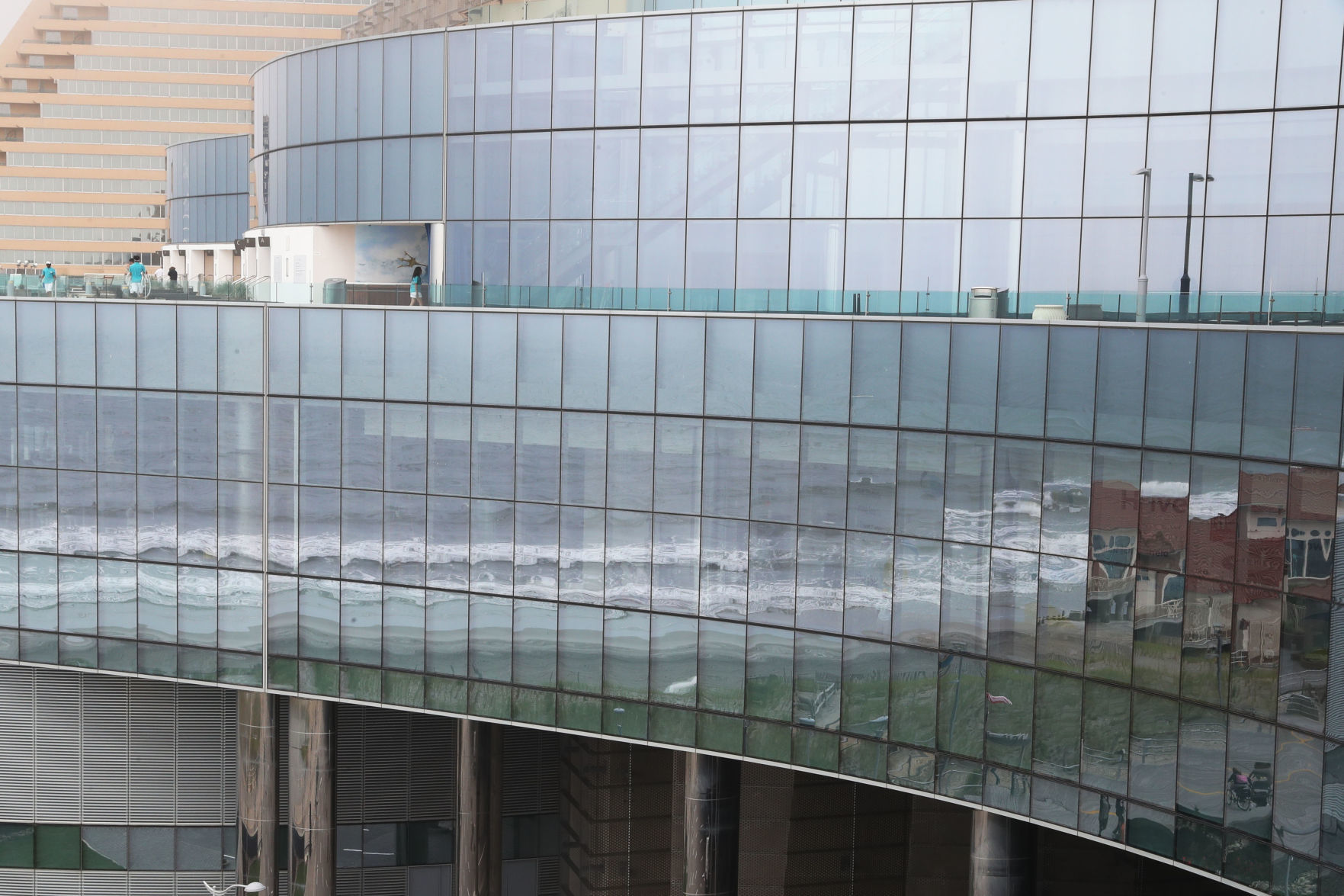 Ocean Resort Casino celebrates grand opening